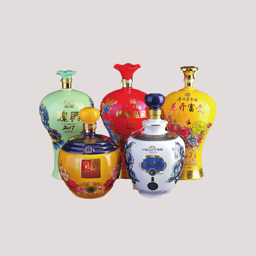 酒瓶厂家.jpg 酒瓶厂家.jpg
